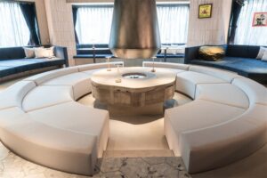 640x640_rect_490d353d9e07cea38f6647fece3bdcdd